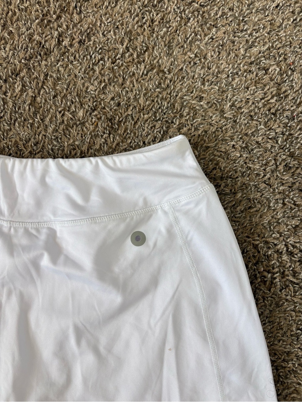 Baleaf Womens White Athletic Skort Mesh Lining Pocket Tennis Golf Running Size L - Picture 7 of 8